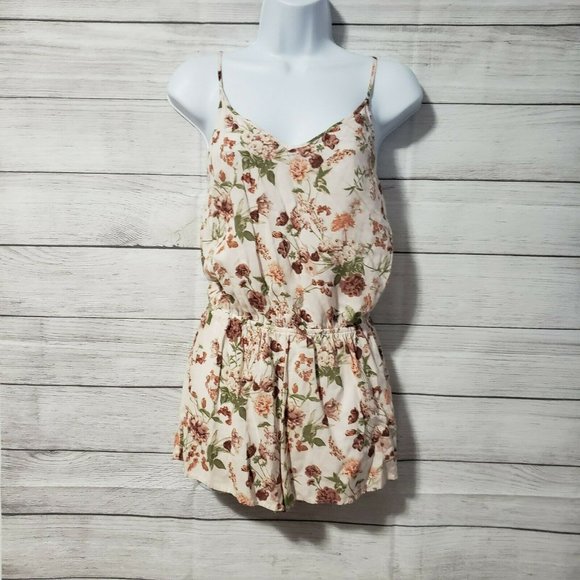 Forever 21 Pants - 6/$30 Forever 21 Small Tank Top floral summer Jumper Shorts